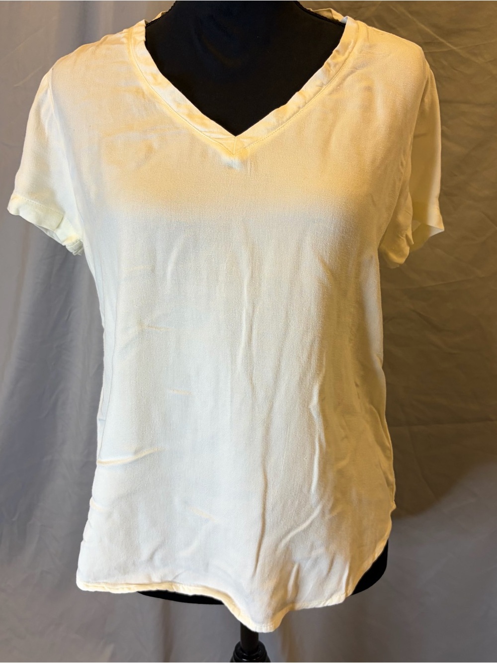 cloth & stone White V-Neck Short Sleeve Tee